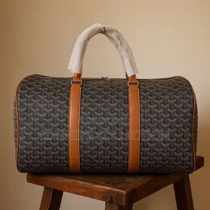 Solid Duffle Bags