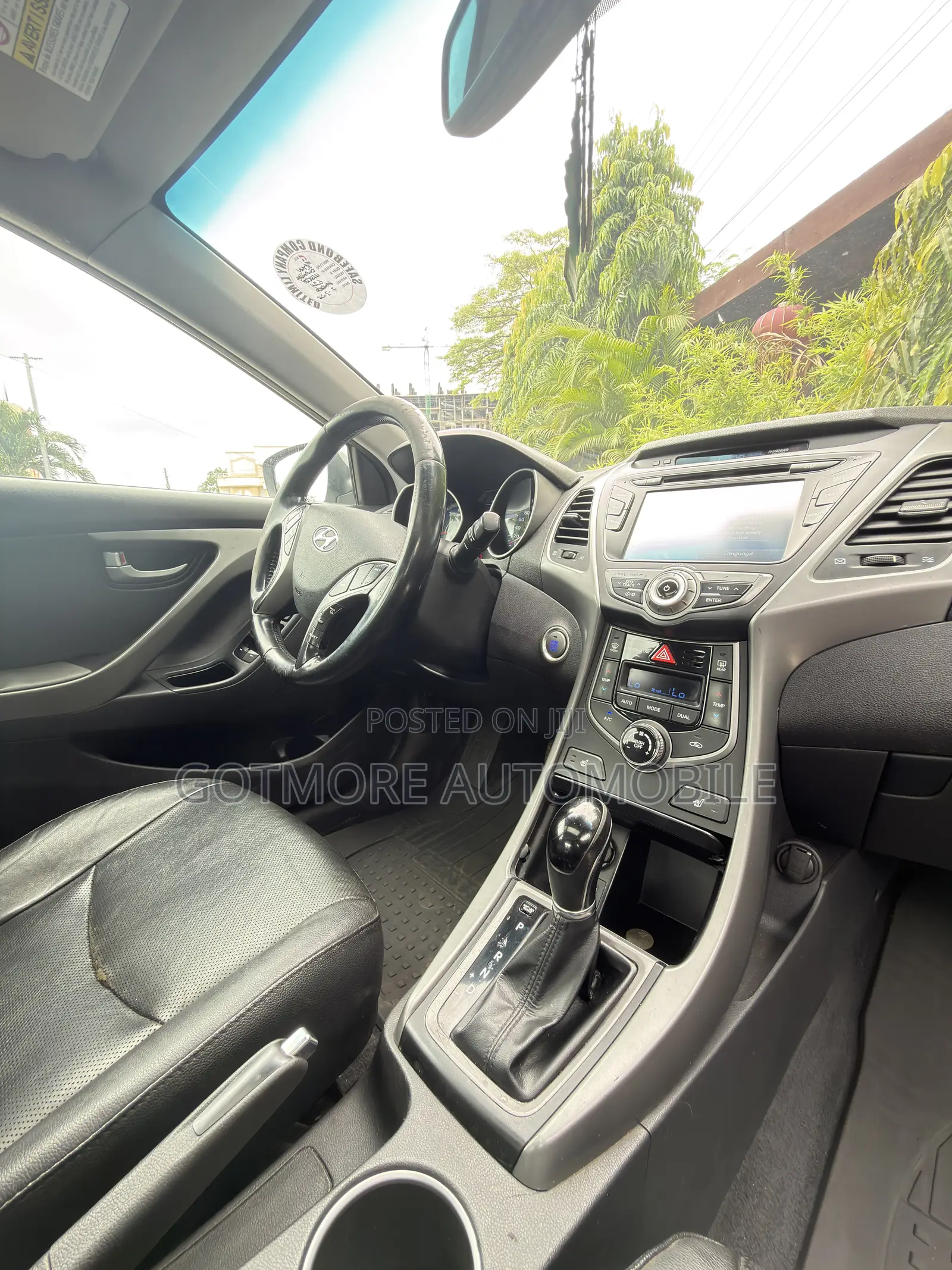 Hyundai Elantra Limited 4dr Sedan (1.8L 4cyl 6A) 2014 Gray