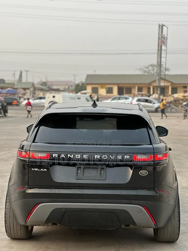 Land Rover Range Rover Velar R-Dynamic S 2023 Black
