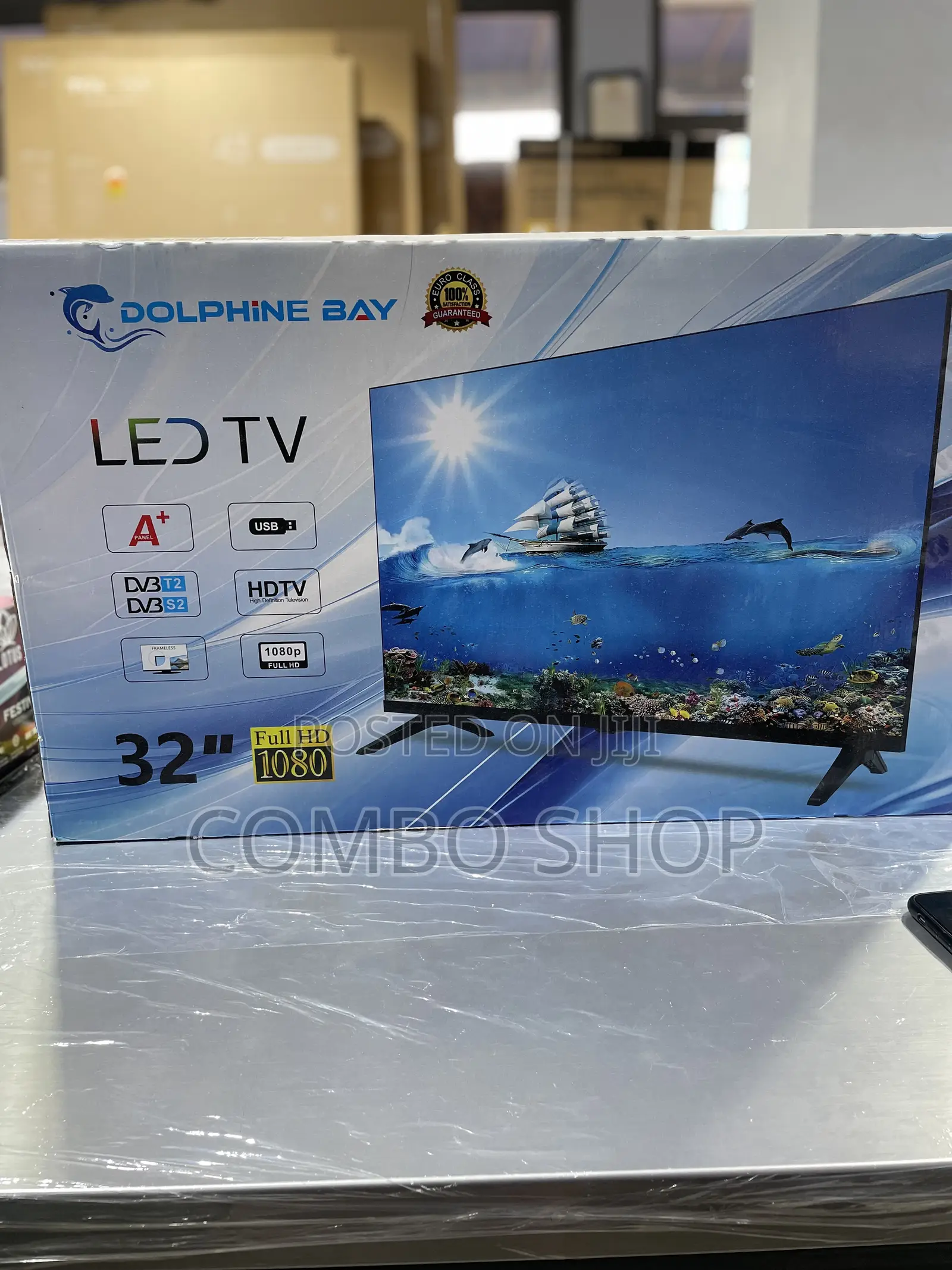 Dolphine Bay 32 Television