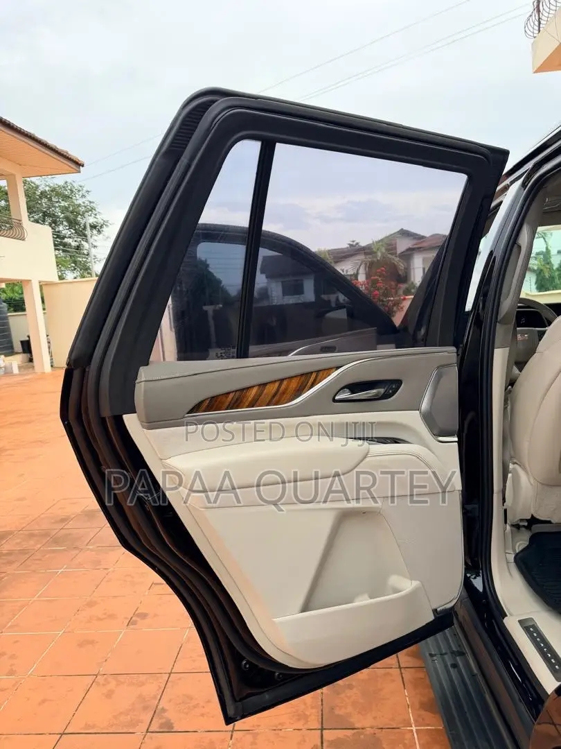 Cadillac Escalade 2021 Black