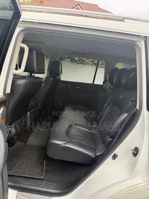 Infiniti QX56 2012 White