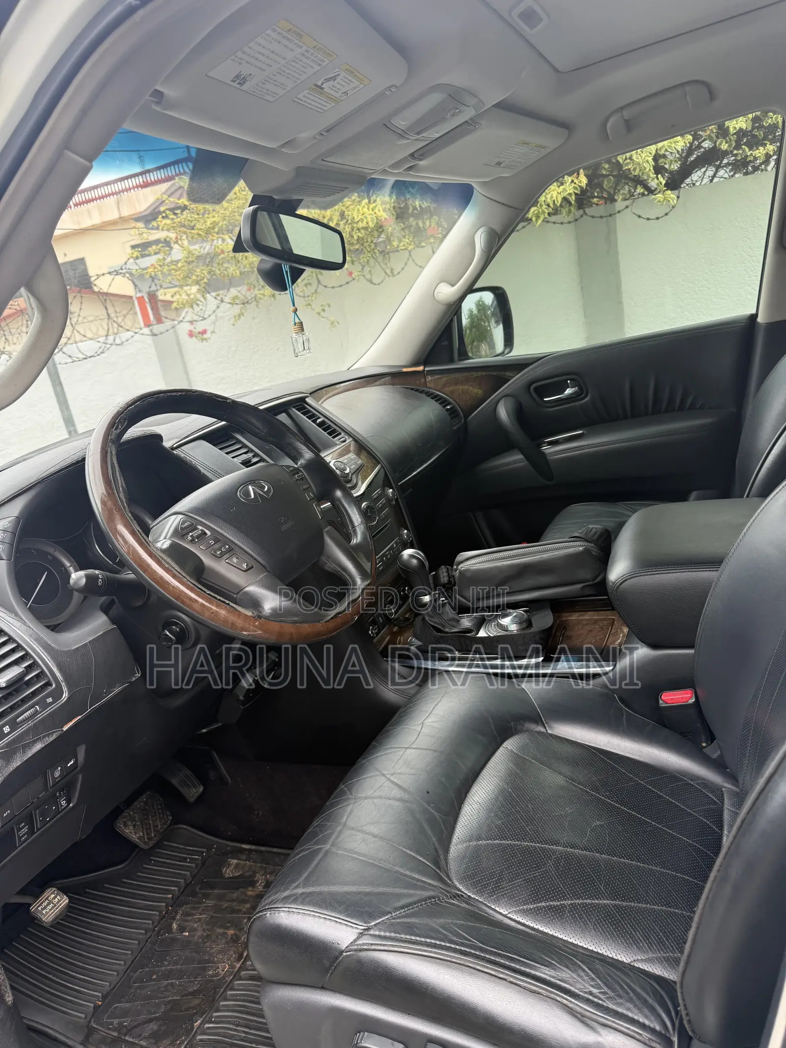 Infiniti QX56 2012 White