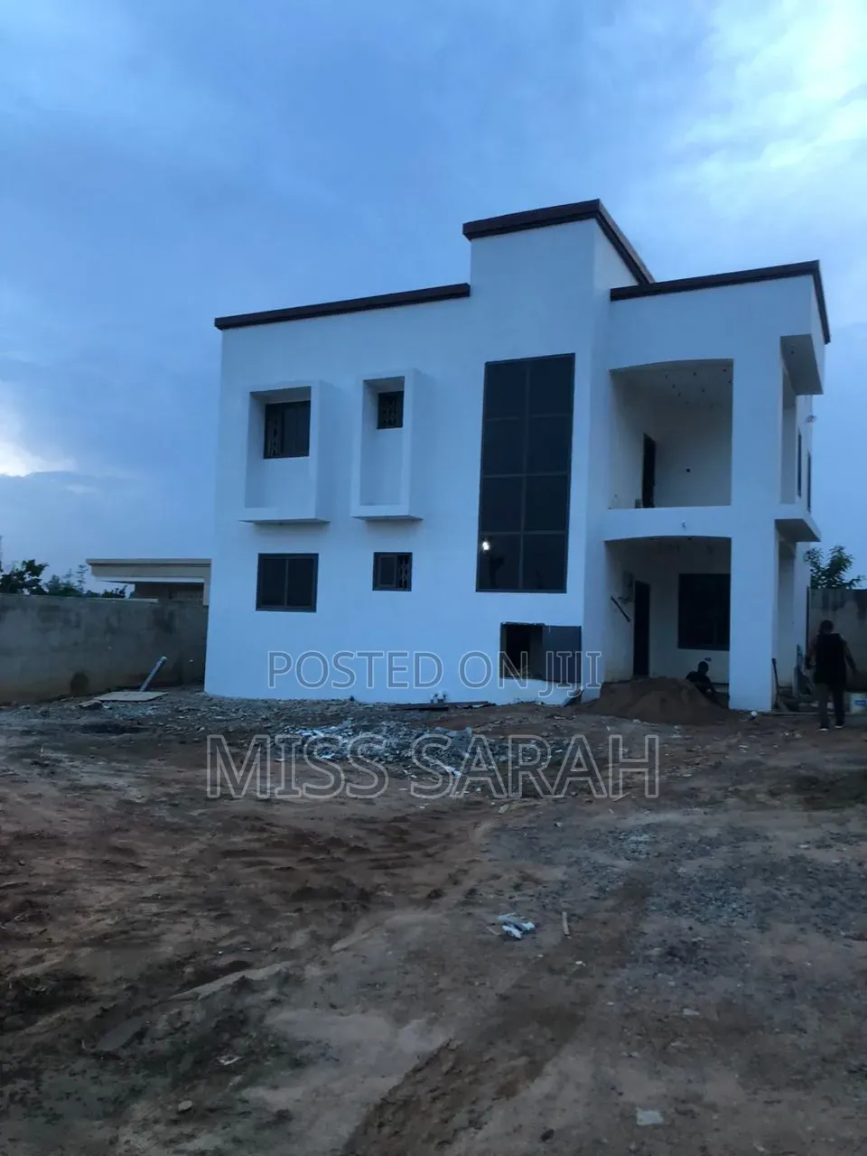 4bdrm Duplex in Acp Estate, Kwabenya for sale