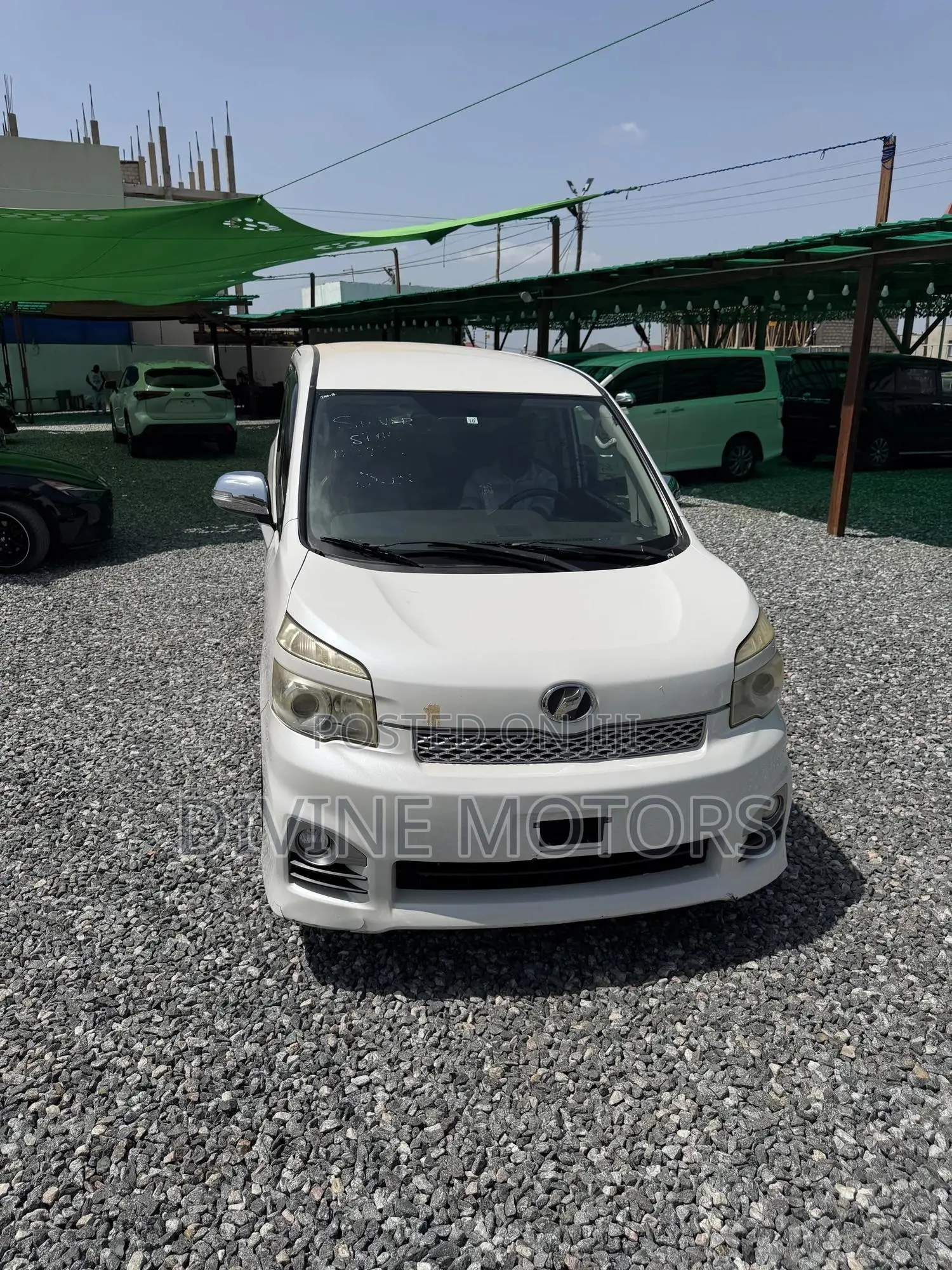 Toyota Voxy 2012 White