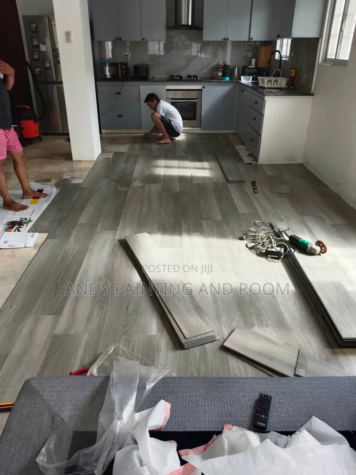 On-Time Affordable Vinyl Flooring Installation