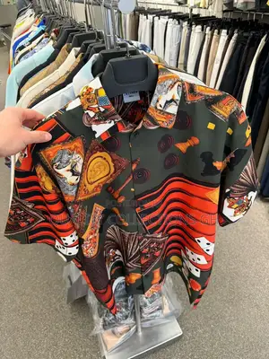 Authentic Vintage Shirts