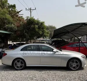Mercedes-Benz E300 2019 Silver