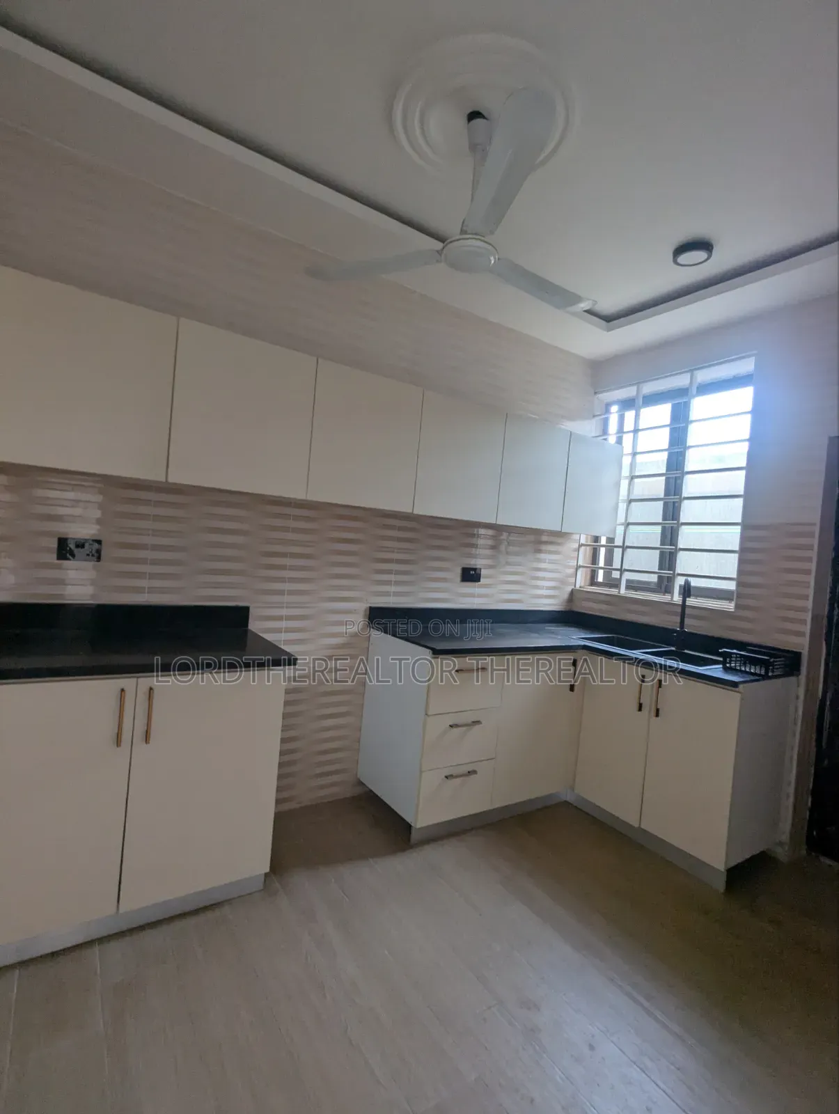 2bdrm Apartment in Pokuase for rent