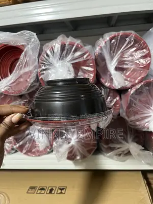 Red Black Round 550ml Plastic Bowl Disposable