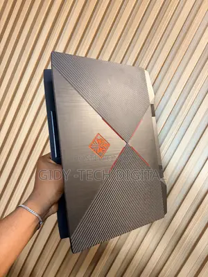 Laptop HP Omen 15 16GB Intel Core i5 HDD+SSD 1T