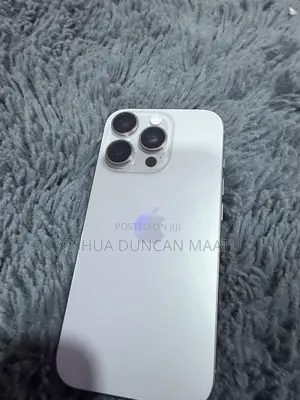Apple iPhone 16 Pro 128 GB Silver