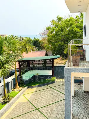 3bdrm Townhouse/Terrace in Beach Breeze Estate, Ga South Municipal