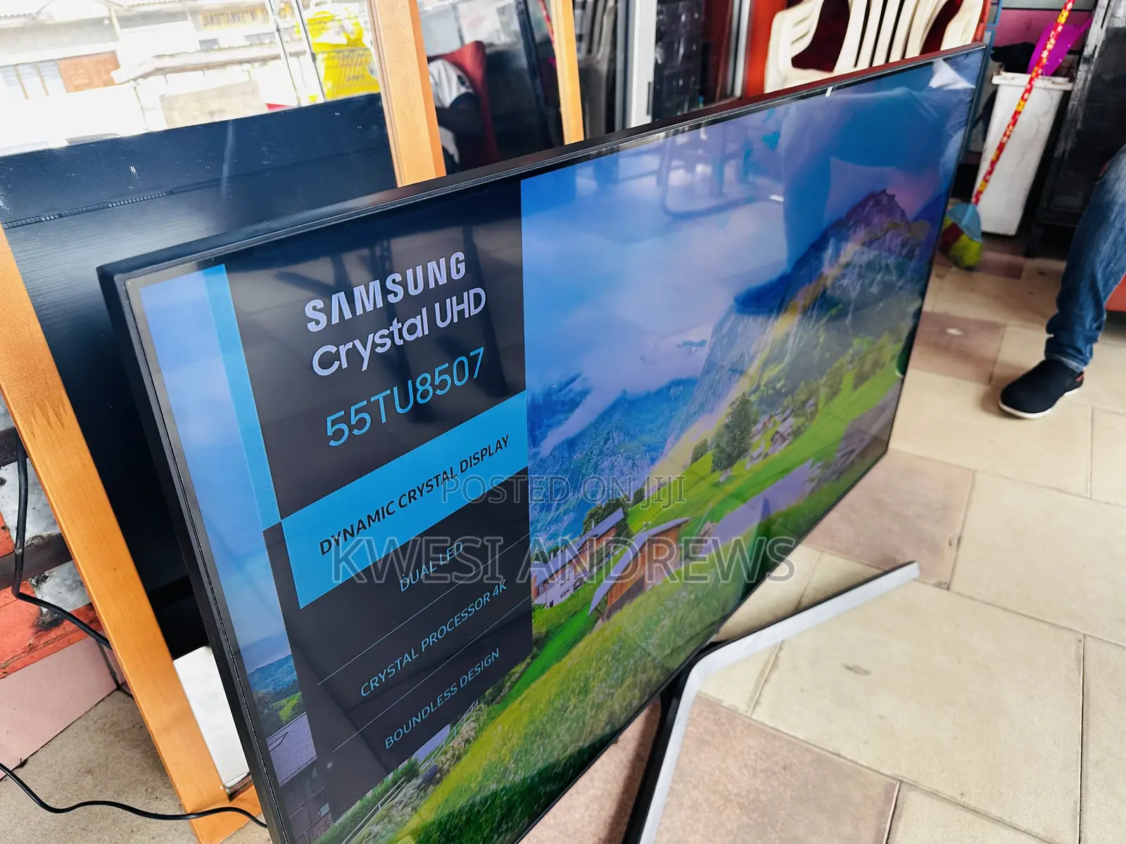 Samsung 55’ Smart Tv