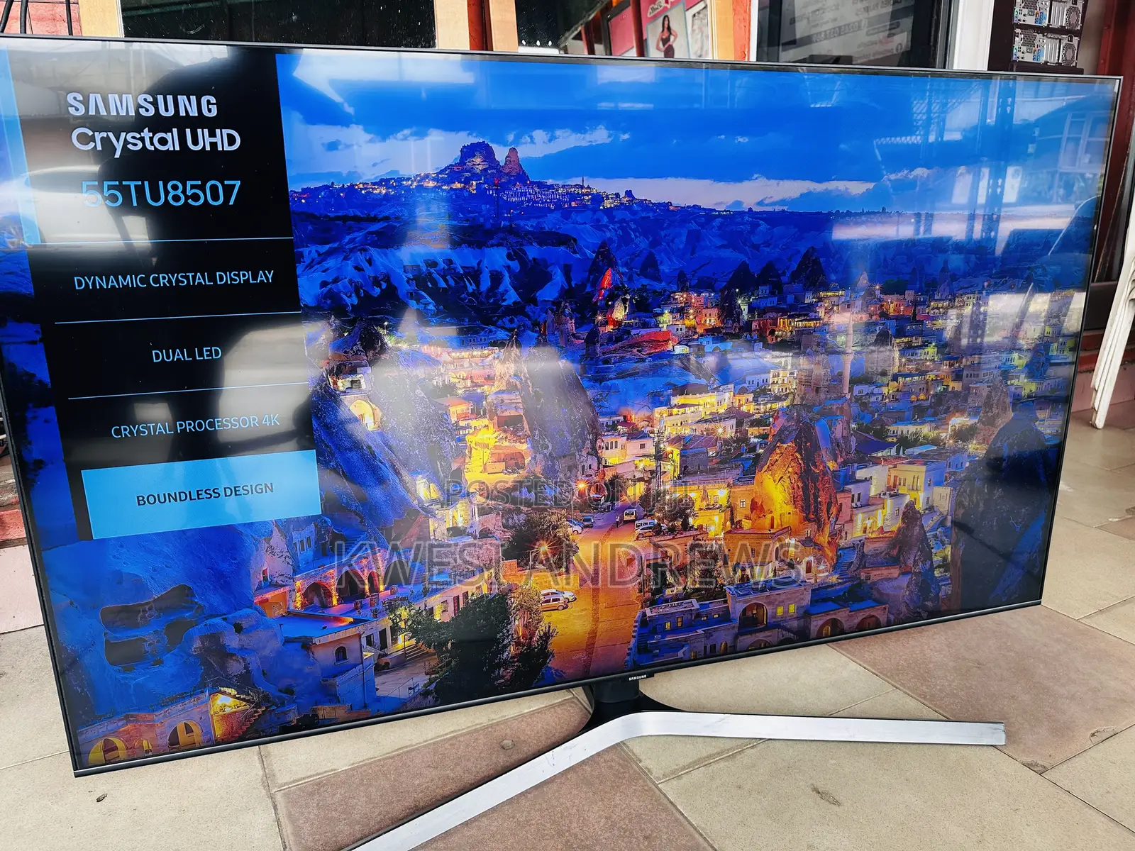 Samsung 55’ Smart Tv