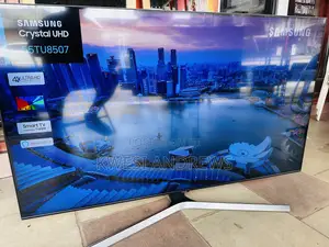Samsung 55’ Smart Tv