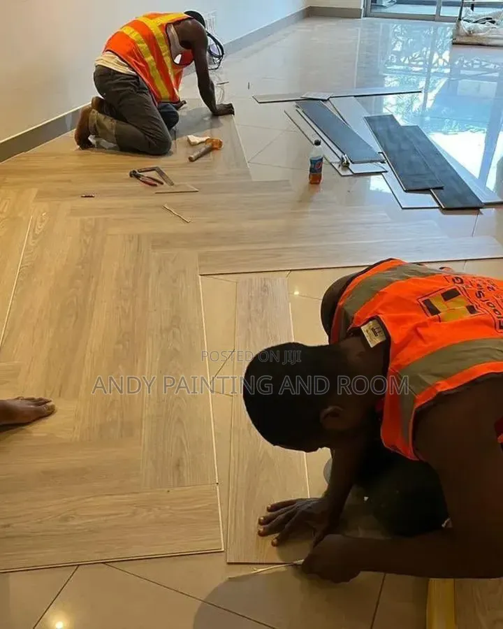 Durable Vinyl Flooring Installation for Residential
