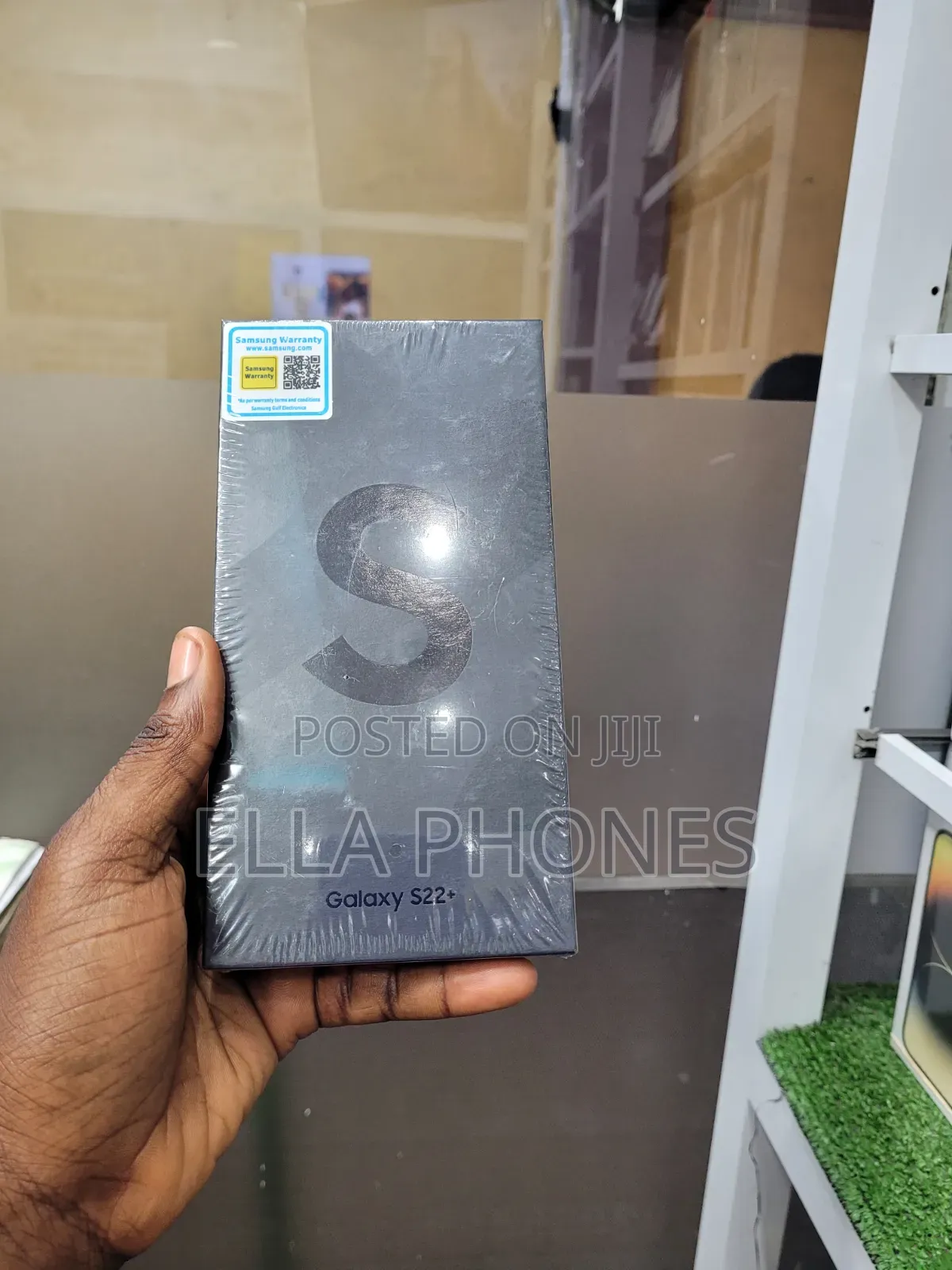 New Samsung Galaxy S22+ 5G 128 GB Black