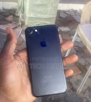 Apple iPhone 7 128 GB Black