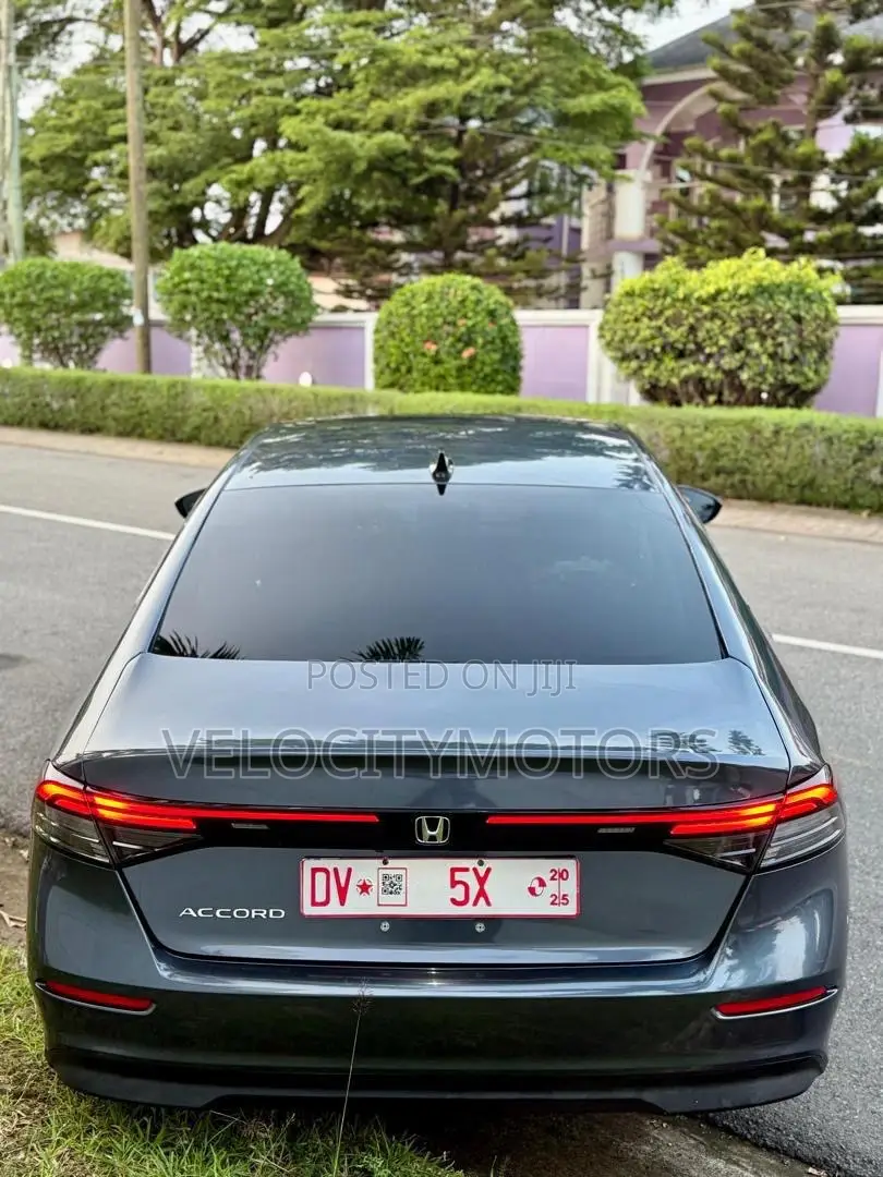 Honda Accord SE CVT 2025 Blue