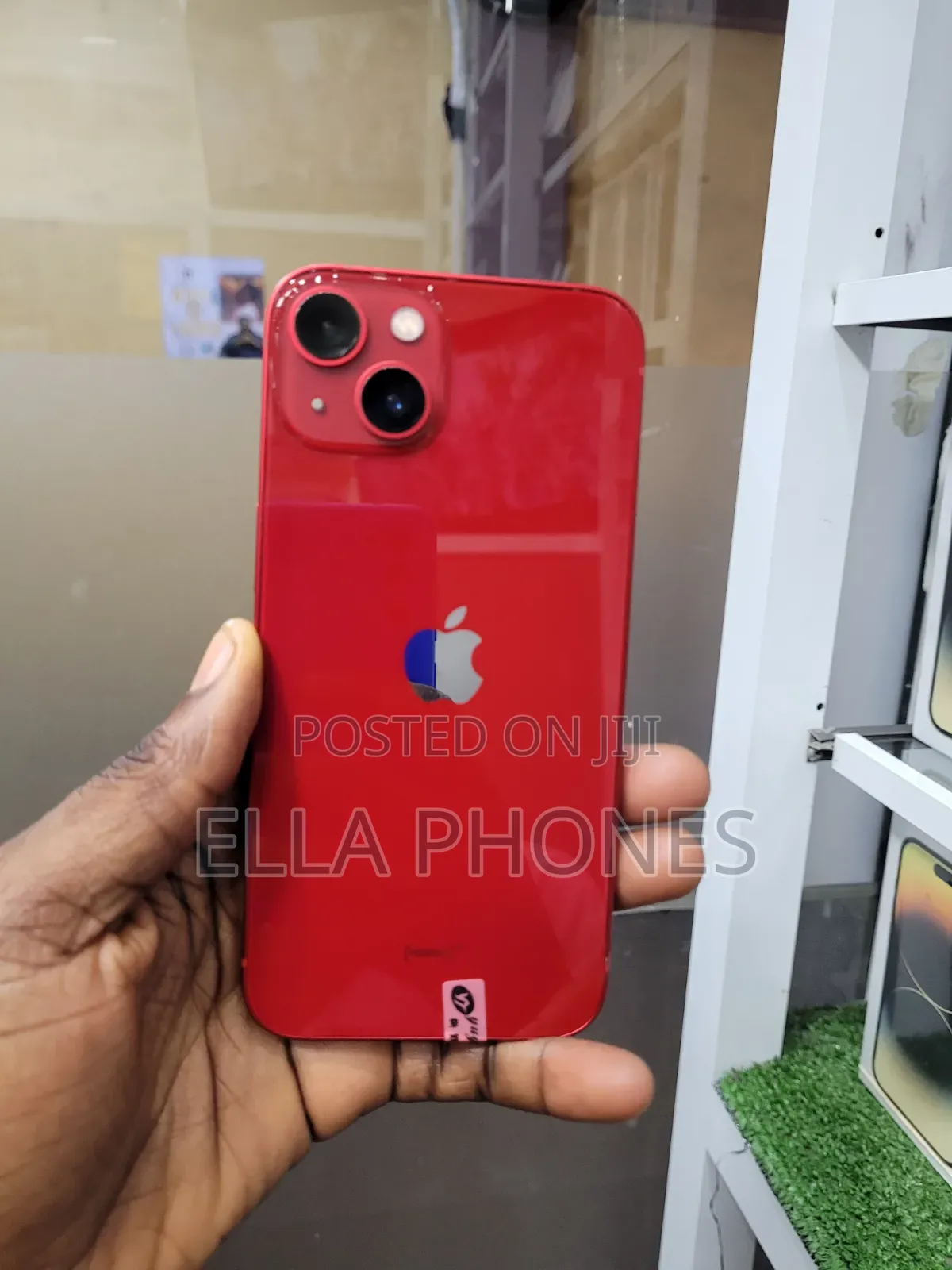 Apple iPhone 13 128 GB Red