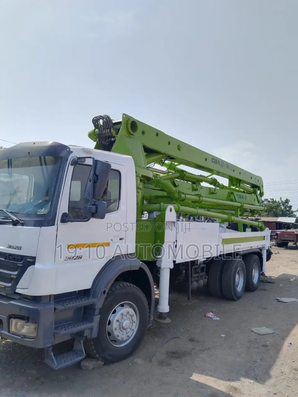 Mercedes Benz Axor 3028 Cifa (2006) Model