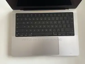 Laptop Apple MacBook Pro 2021 M1 16GB Apple M1 Pro SSD 512GB
