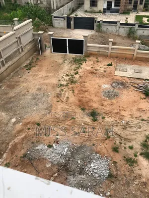 4bdrm Duplex in Acp Estate, Kwabenya for sale