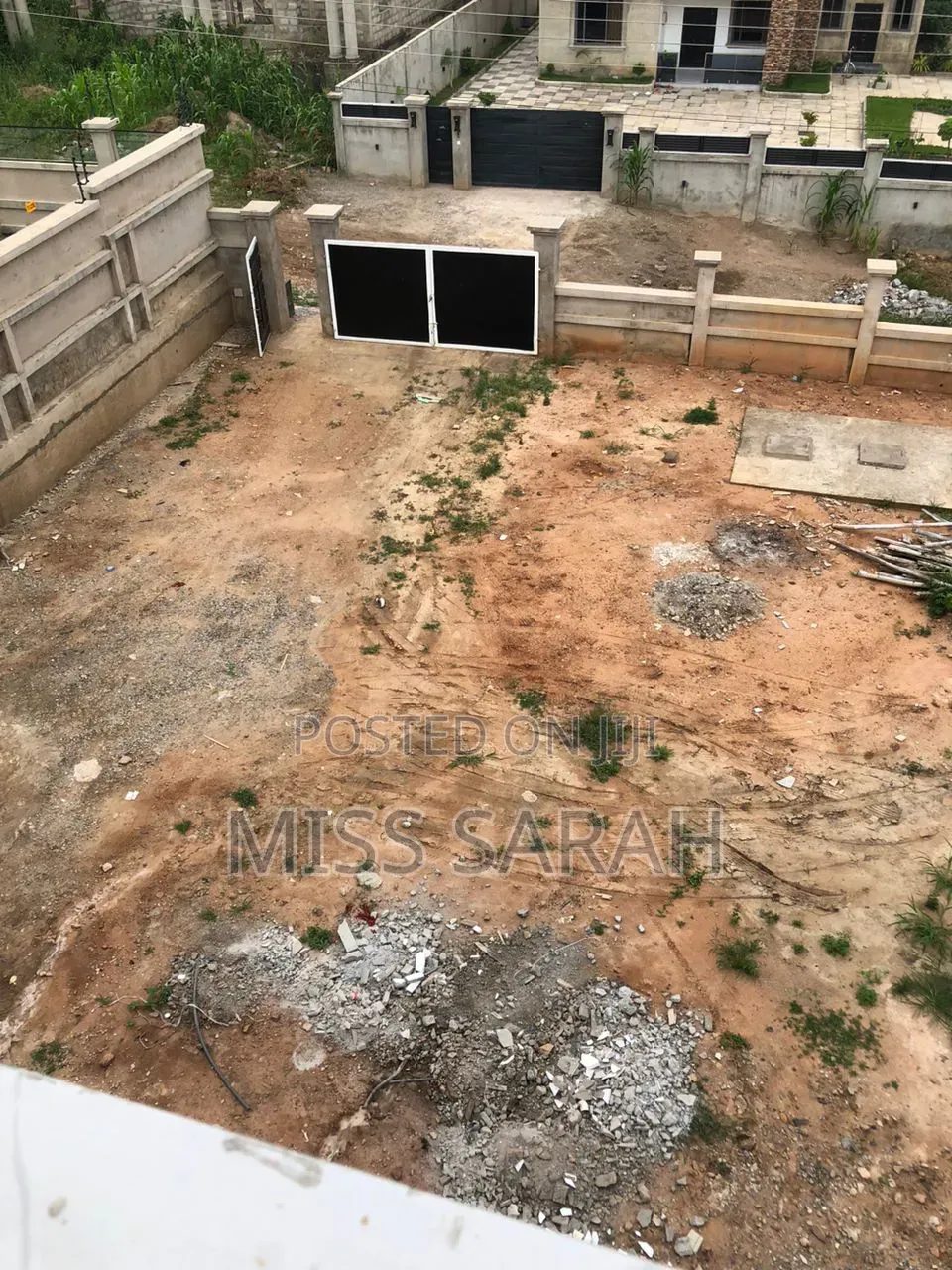 4bdrm Duplex in Acp Estate, Kwabenya for sale