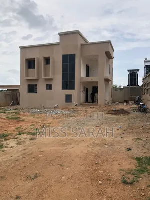 4bdrm Duplex in Acp Estate, Kwabenya for sale