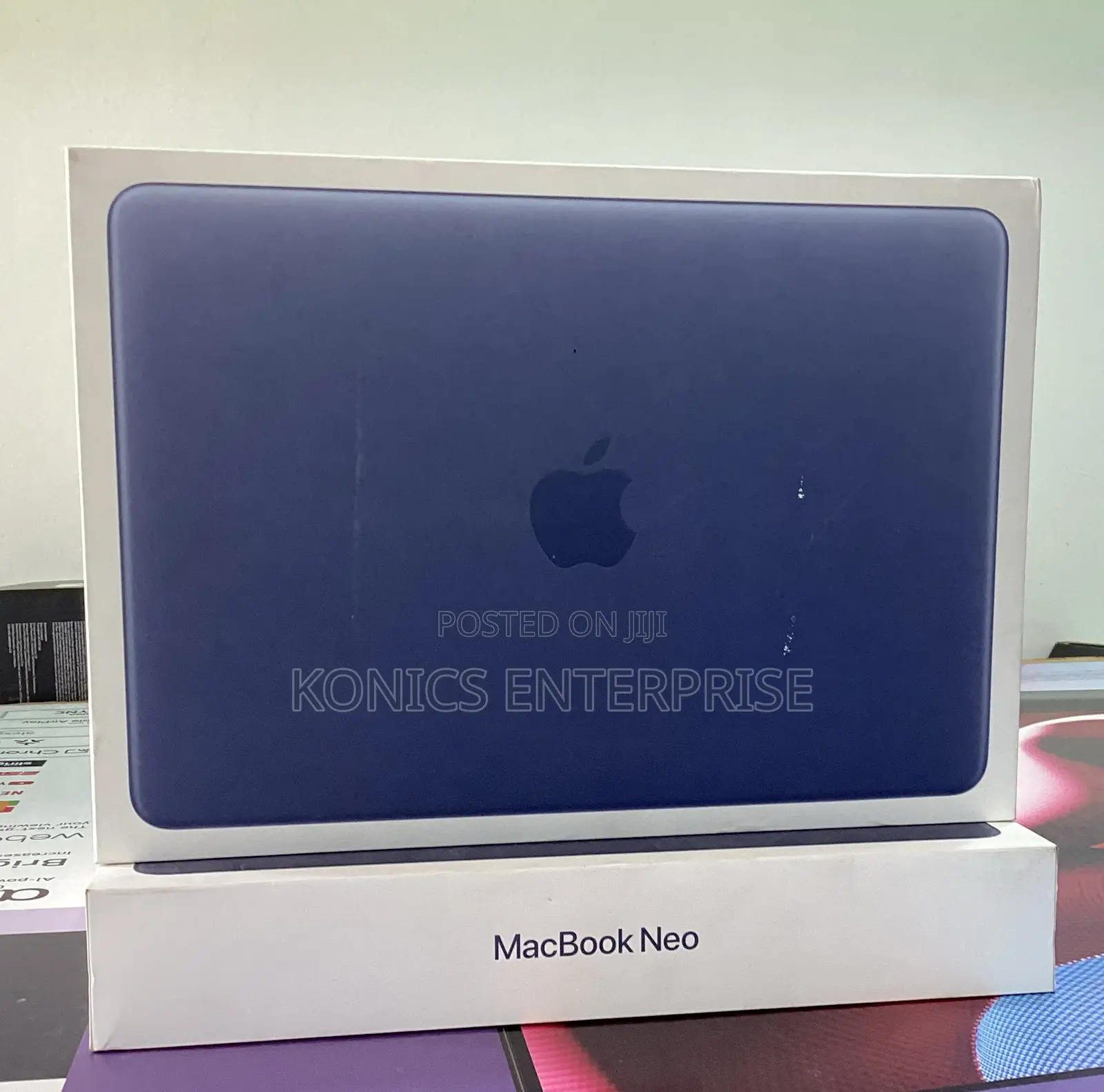 New Laptop Apple MacBook Neo 2026 8GB SSD 512GB