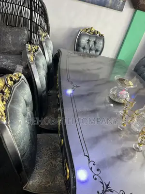 Royal Executives 8 Seater Dining Table