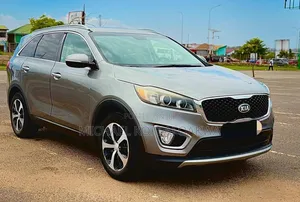Kia Sorento 4dr SUV 2016 Gray