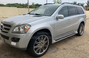 Mercedes-Benz GL-Class GL 450 2010 Silver