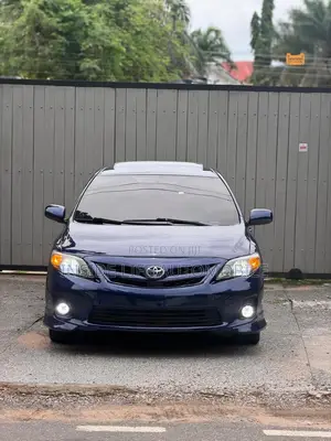 Toyota Corolla S 4dr Sedan (1.8L 4cyl 4A) 2013 Blue