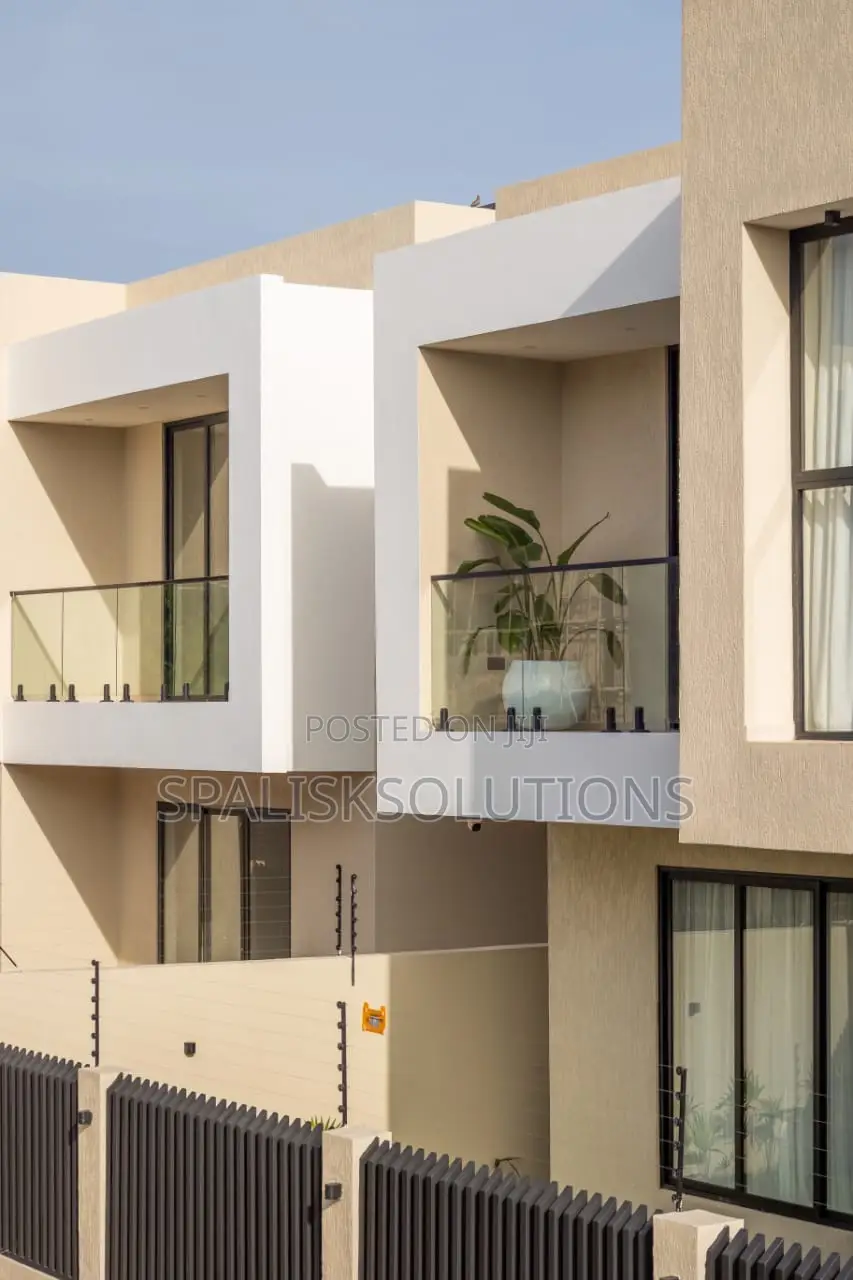 Furnished 4bdrm House in Mc Carthy Hills for sale