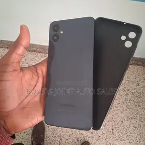 Samsung Galaxy A05 128 GB Black