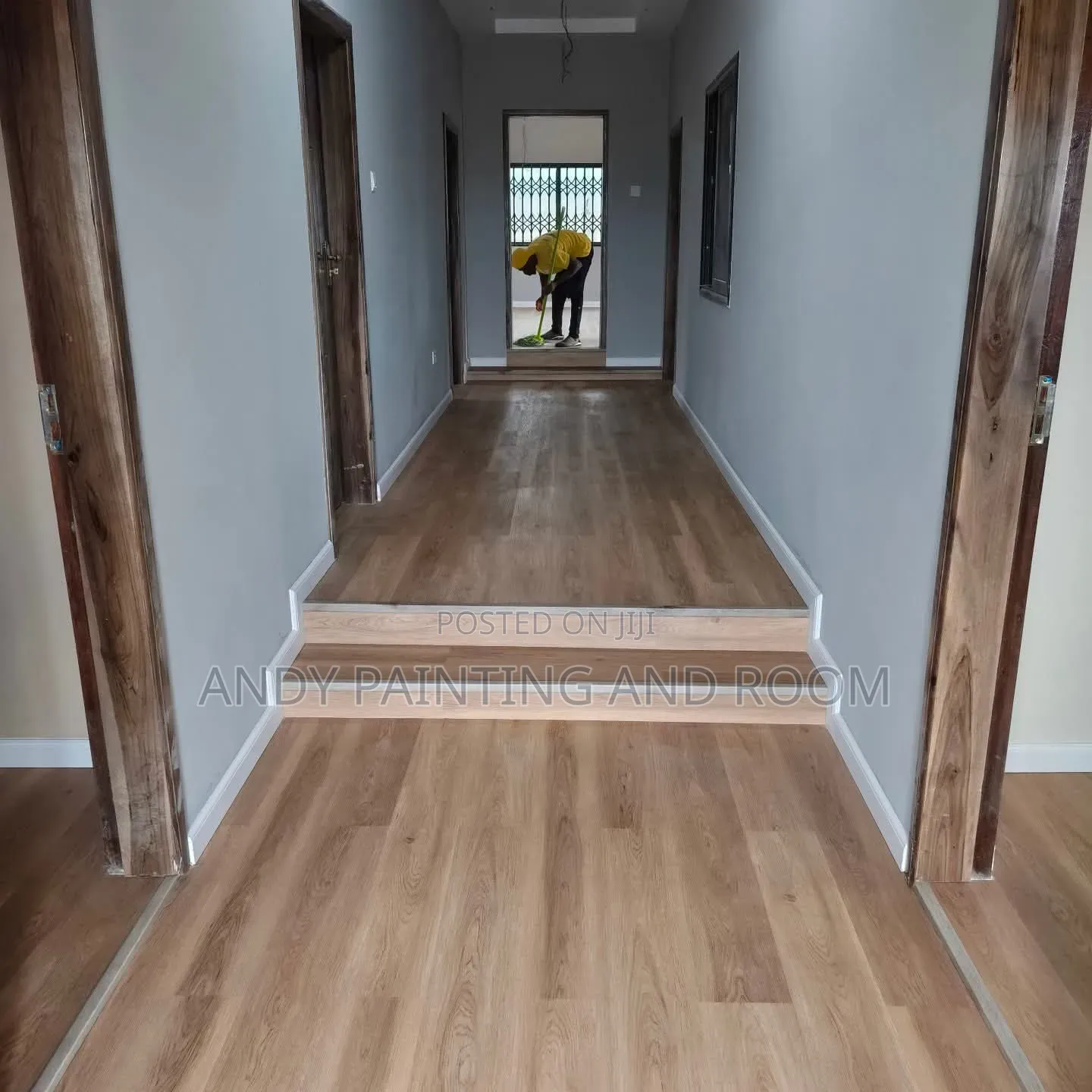High-End Vinyl Flooring: Precision Installation Experts