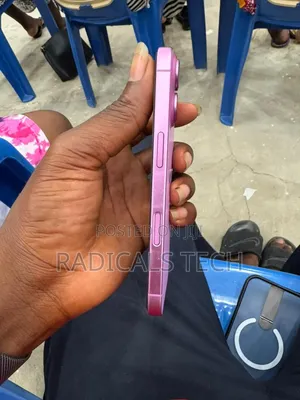 Apple iPhone 16 128 GB Pink