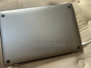Laptop Apple MacBook Pro 2019 32GB Intel Core i9 SSD 1T