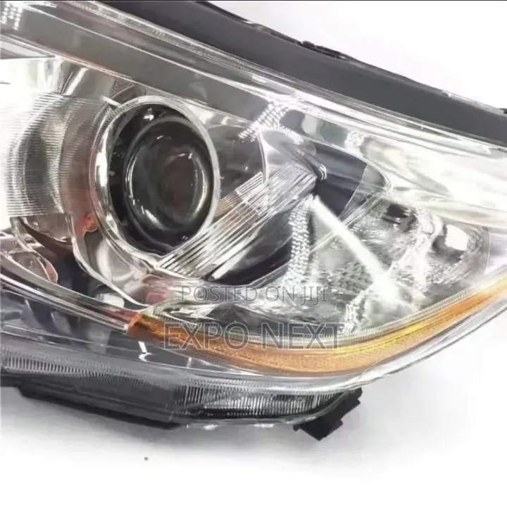 Highlander Headlights Assembly Pair 2017-2018