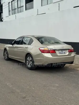 Honda Accord LX 4dr Sedan (2.4L 4cyl CVT) 2014 Beige