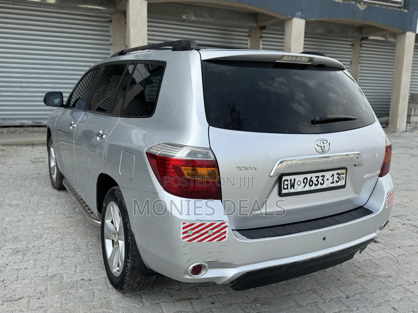 Toyota Highlander Base 2010 Gray
