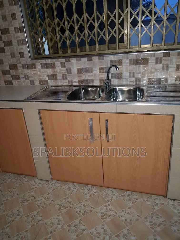 Furnished 3bdrm House in Sapieman, Amasaman for sale