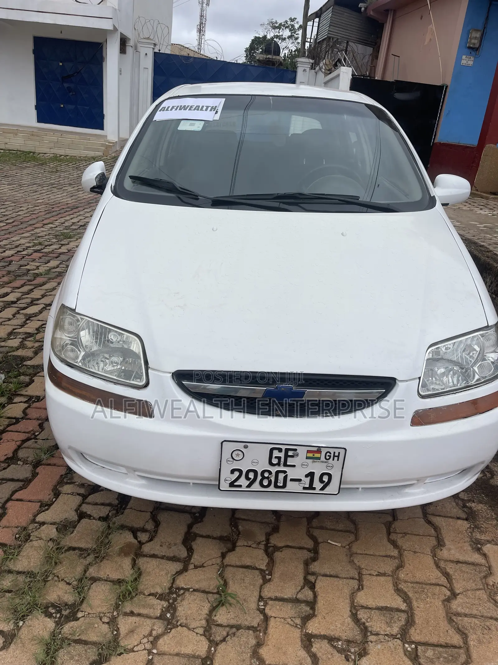 Chevrolet Aveo 2011 White