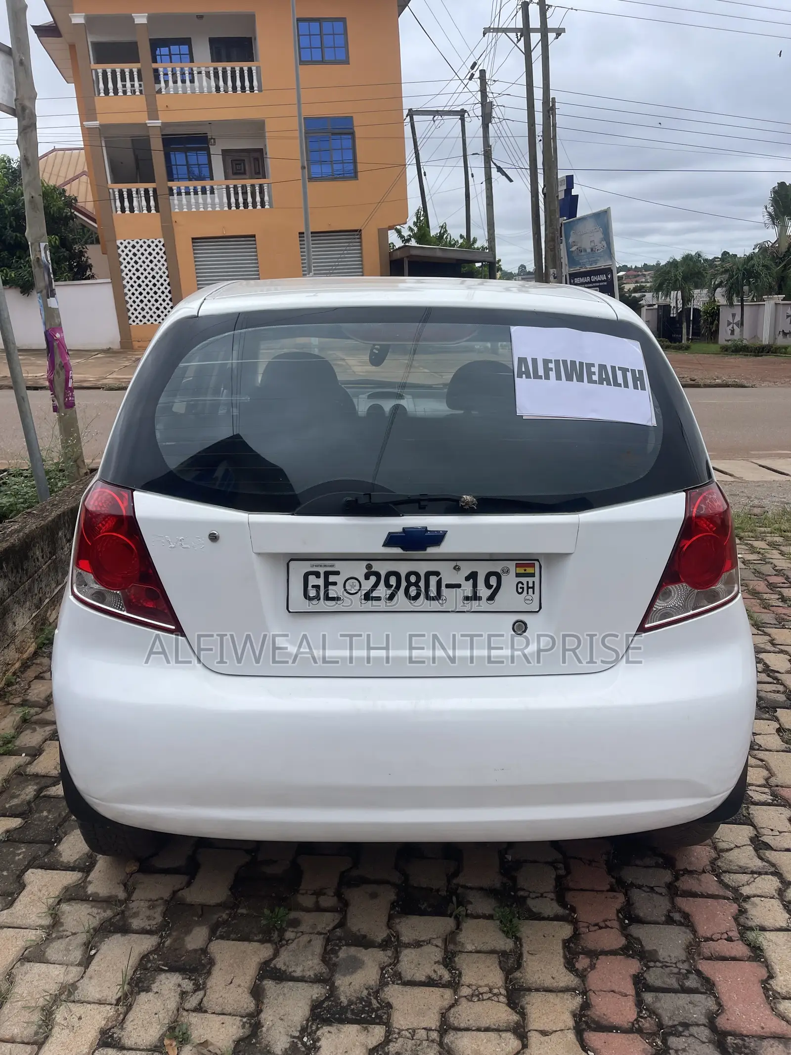 Chevrolet Aveo 2011 White