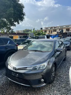 Toyota Corolla Altis 2018 Gray
