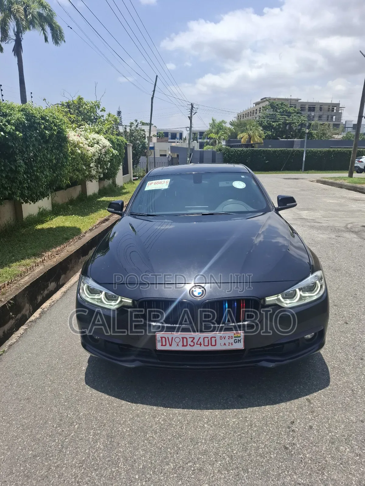 BMW 330i 2018 Black