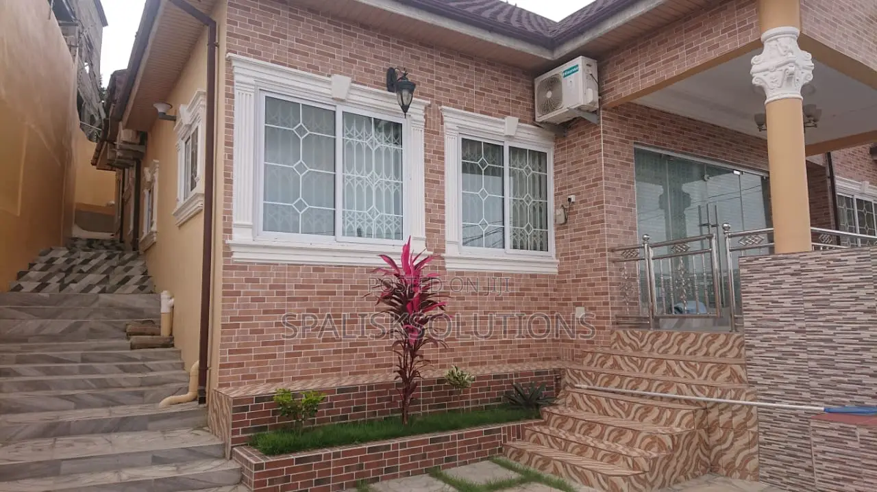 Furnished 4bdrm House in Maccarthy Hills for sale