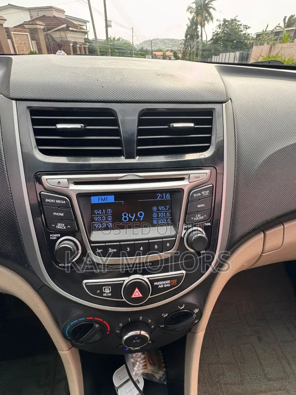 Hyundai Accent SE Sedan 2016 Black